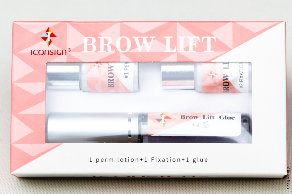 Le “Brow Lift”, la méthode tendance pour restructurer ses sourcils
