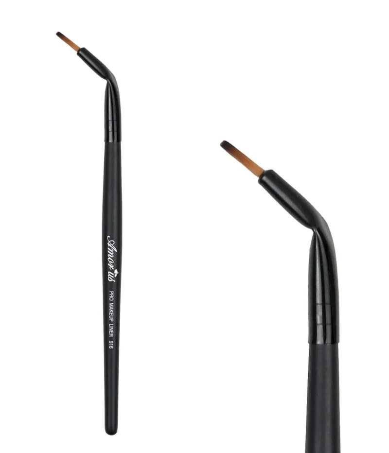 Angled Eyeliner Brush